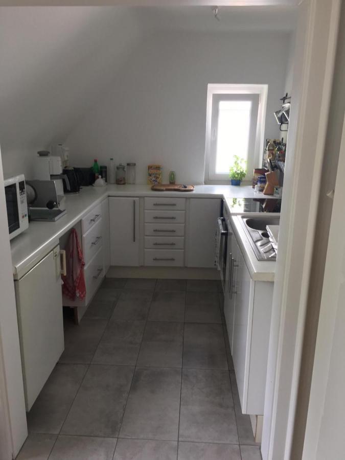 Ferienwohnung Glueck In Benrath Düsseldorf Exterior foto